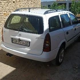 Opel Astra 2000