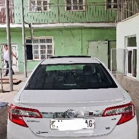 Toyota Camry 2012