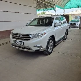 Toyota Highlander 2011