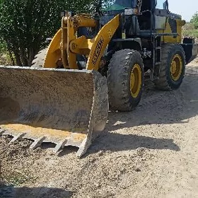 XCMG LW300F 2012