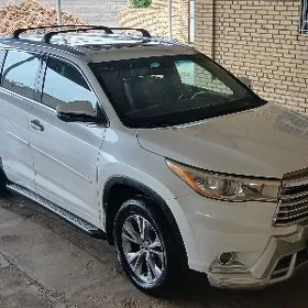 Toyota Highlander 2014