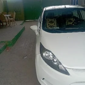 Ford Fiesta 2011
