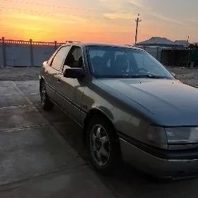 Opel Vectra 1990