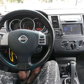 Nissan Versa 2010