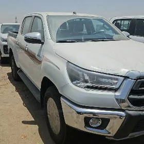 Toyota Hilux 2026