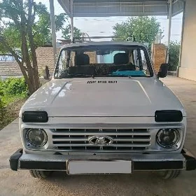 Lada Niva 1988