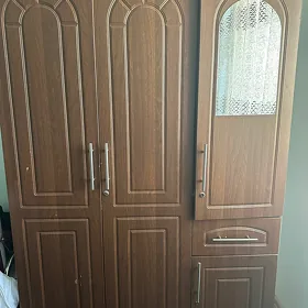 şkaf