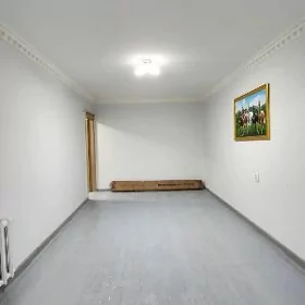 11 mkr 2 kom panelka