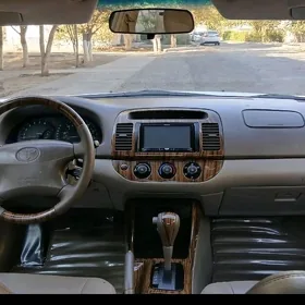 Toyota Camry 2005