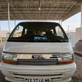 Toyota Hiace 1990