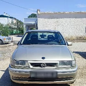 Opel Vectra 1990