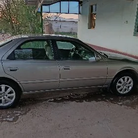 Toyota Camry 1999