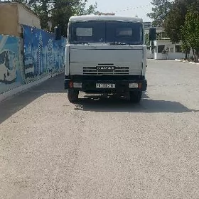 Kamaz 6520 2001