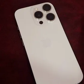 iPhone 16 Pro