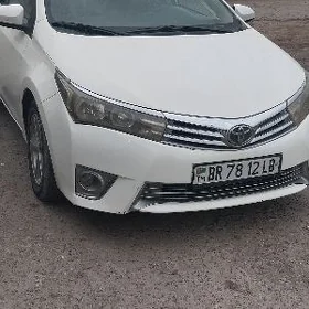 Toyota Corolla 2015
