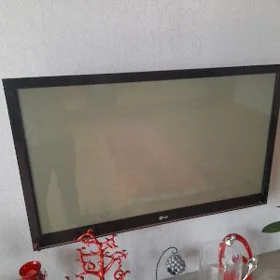 телевизор LG 43 дюйма