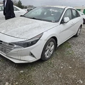 Hyundai Elantra 2021