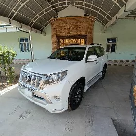 Toyota Land Cruiser Prado 2013