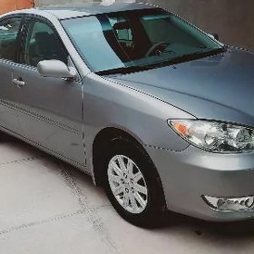 Toyota Camry 2005