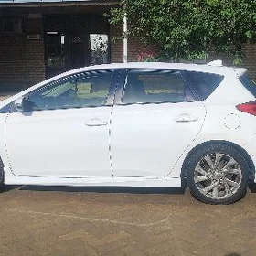 Toyota Corolla 2018