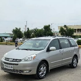 Toyota Sienna 2005