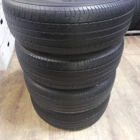 Yokohama 215/60R16