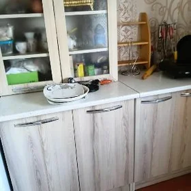 кухонный шкаф