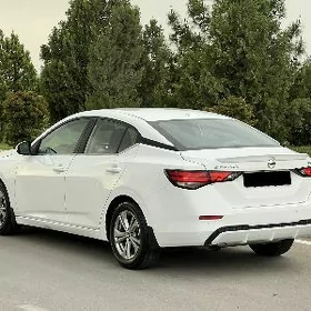Nissan Sentra 2022