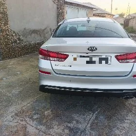 Kia Optima 2020