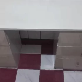 Çekmeli   Stol
