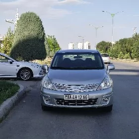 Nissan Versa 2009