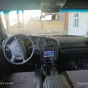Nissan Pathfinder 2002