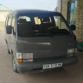 Toyota Hiace 1988