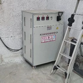 Mebel yasamak üçin enjam toplu