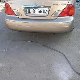 Toyota Avalon 2000