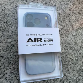 iPhone 17 Pro cehol
