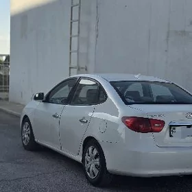 Hyundai Elantra 2010