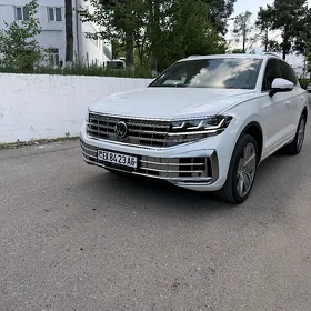 Volkswagen Touareg 2025
