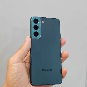 Samsung S22