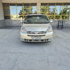 Toyota Sienna 2004