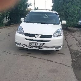 Toyota Sienna 2004