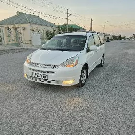 Toyota Sienna 2004