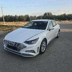Hyundai Sonata 2021