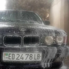 BMW 525 1988
