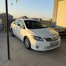 Toyota Corolla 2012