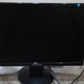 Монитор Samsung