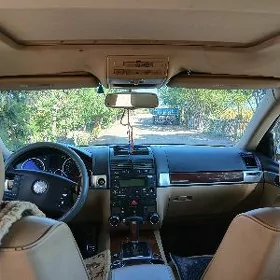 Volkswagen Touareg 2005