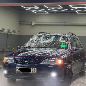Opel Vectra 1999