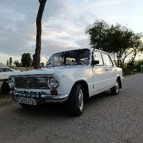 Lada 2104 1980