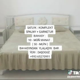 KUPEÝNI  SPALNY  +  GARNETUR